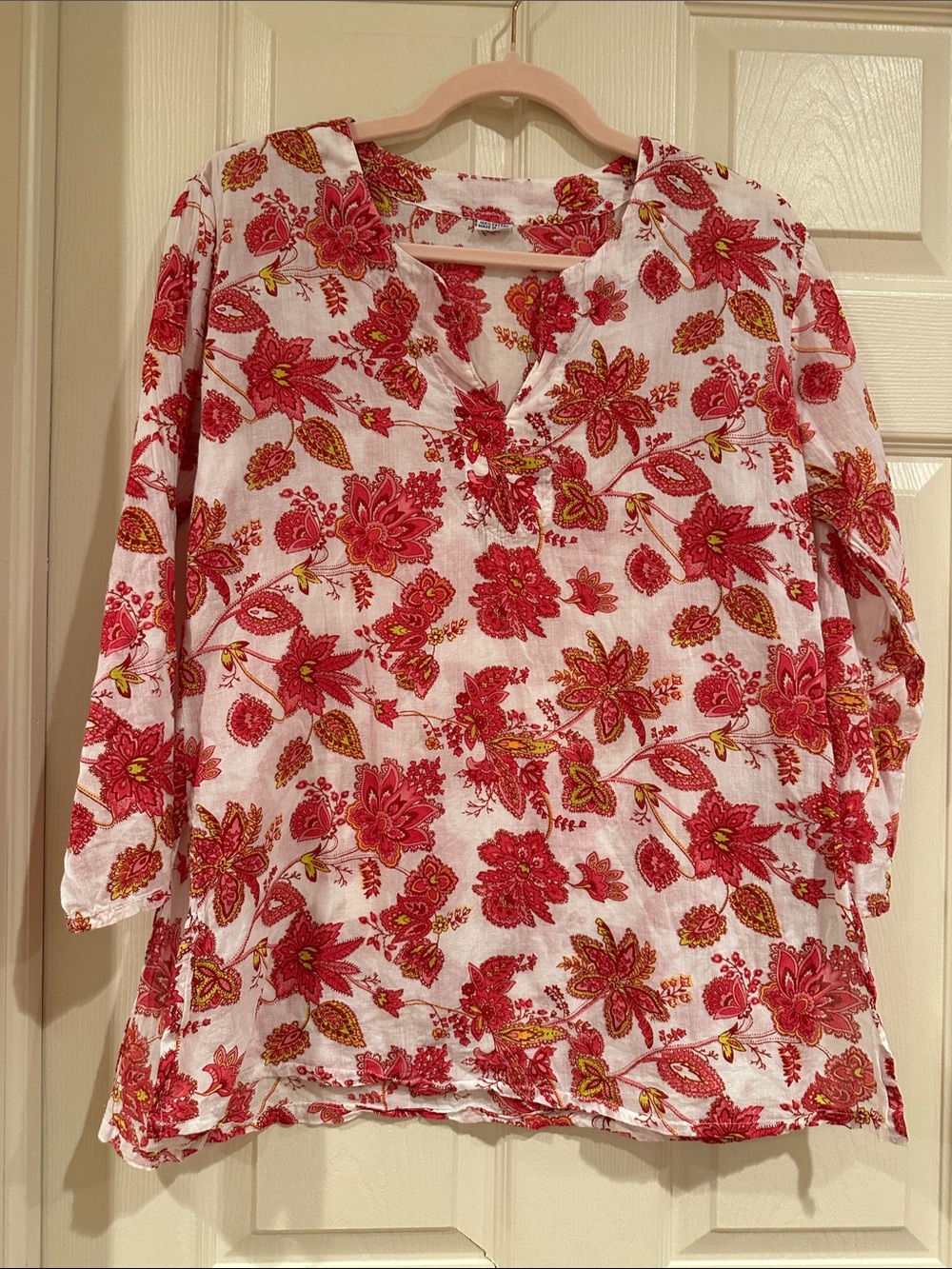Women's Floral Split-Neck Tunic Top - Red/White